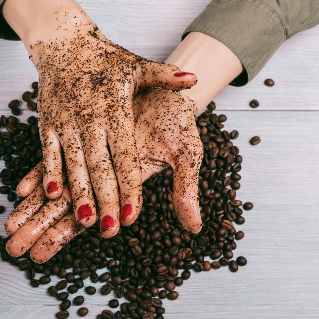 scrub pelli sensibili con guanto esfoliante seta