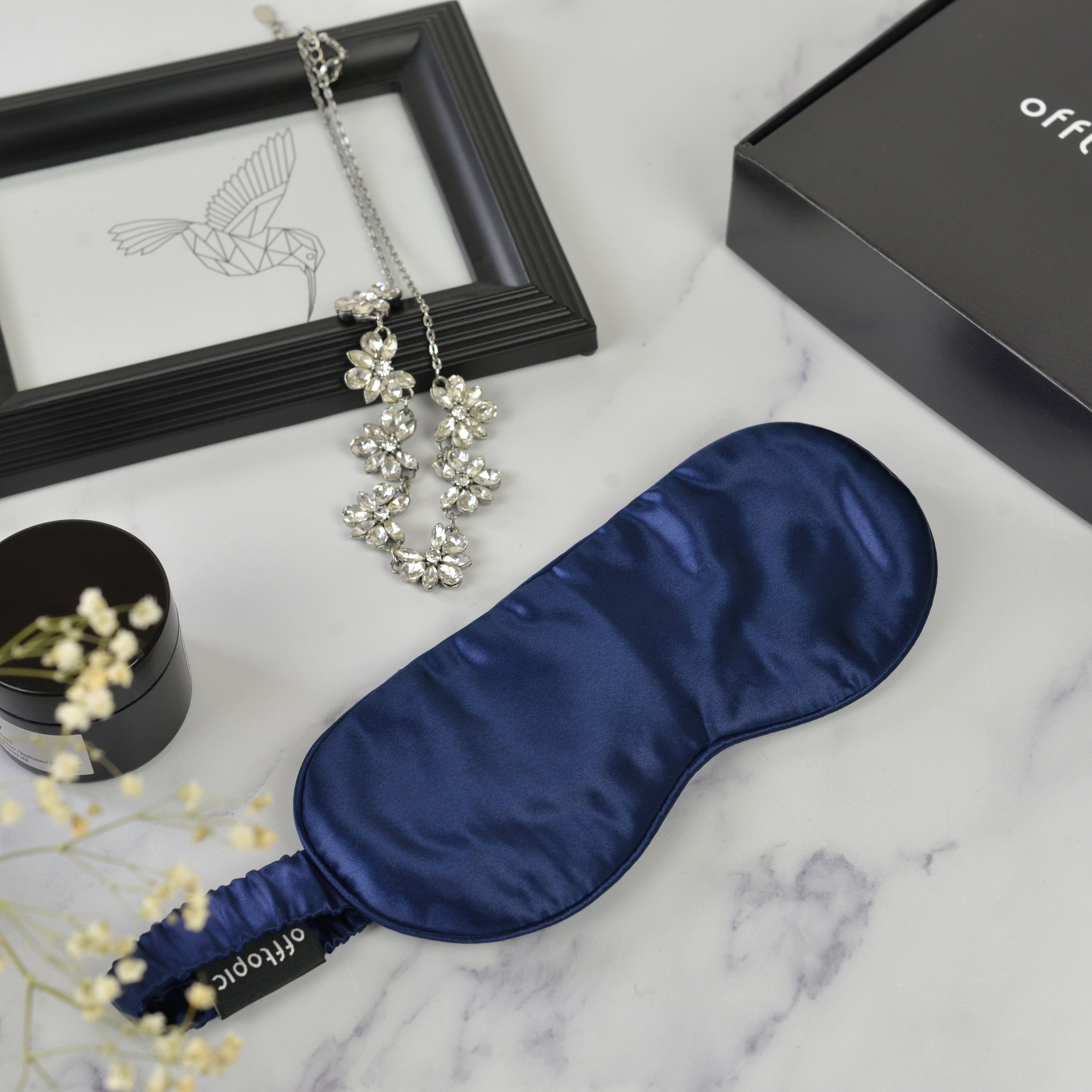 7 vantaggi della mascherina per dormire in seta