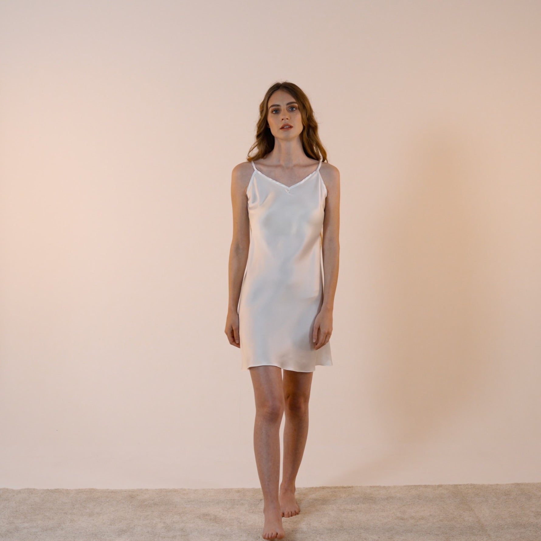 Vestaglia seta sposa: l'indumento intimo per il tuo giorno più bello